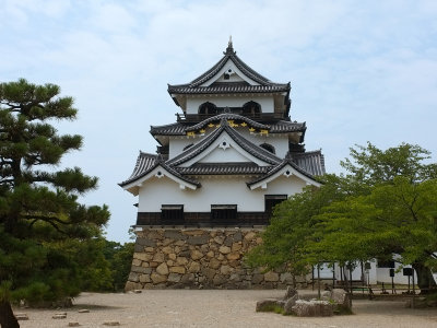 032 Hikone Castle