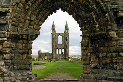 Thru the Arch