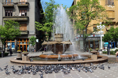 Victory Square Fountain