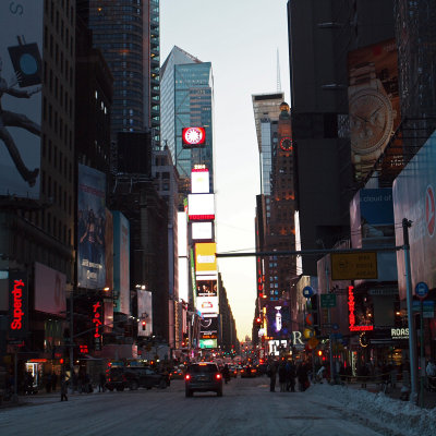 Crossing 7th Avenue