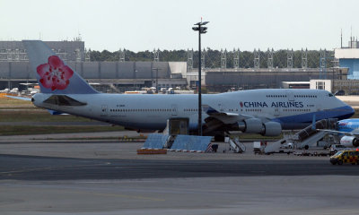 China Airlines 747-409