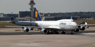 Lufthansa Boeing 747-430