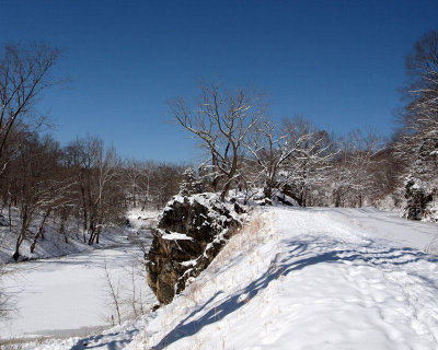 Between the canal and the river