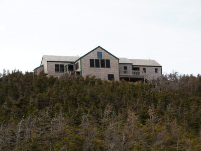 Greenleaf hut from next to Eagle Lake