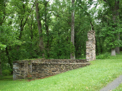 Remains of lockhouse at lock 57