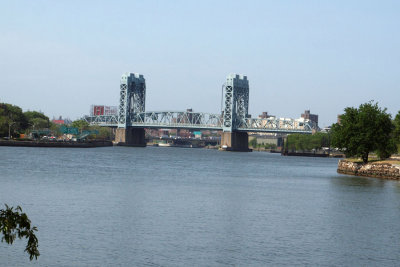 Triborough (RFK) bridge into Manhattan