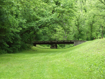 Bridge across canal bed at Little Orleans and 15 mile creek.jpg