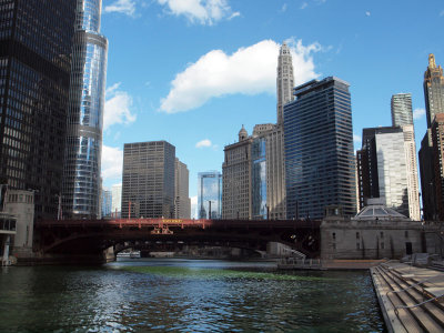 State Street bridge over the Chicago river