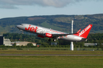 Jet2 Boeing 737-8K5 takeoff at Glasgow
