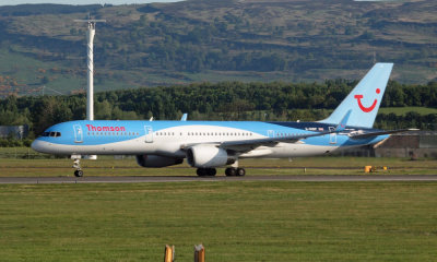 Thomson Boeing 757-2G5 at Glasgow