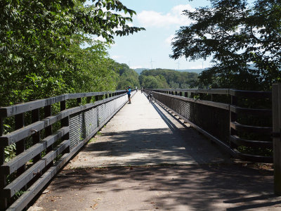 Getting on the Salisbury Viaduct