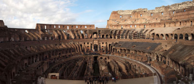 Panorama - Colosseum from the end
