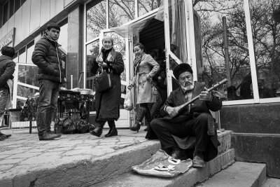 Street musician - Dushanbe