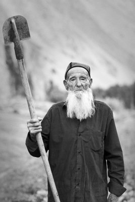 Elderly Yazgulomi peasant - Zhamak