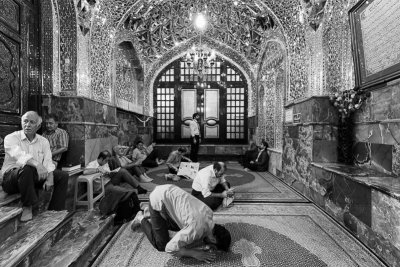 Men pray at tomb of holy man - Tehran