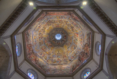 Duomo - ceiling beneath the dome