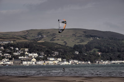 Kite surfer and Aberdovey