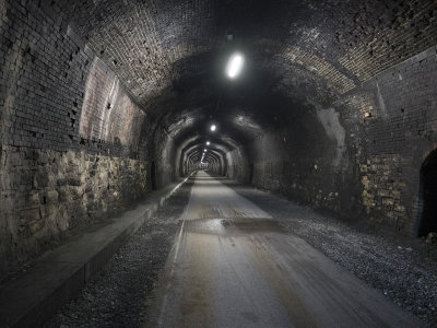 Headstone Tunnel