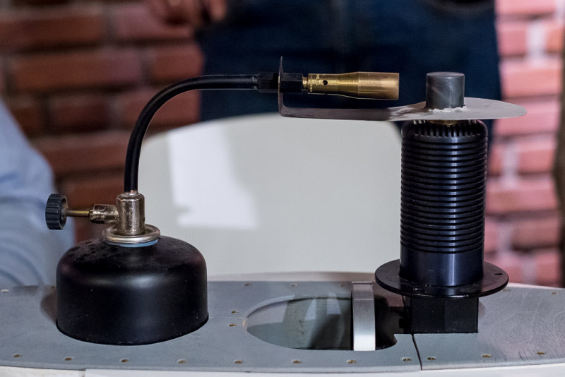 Brenner og (ferdigkjpt) Stirlingmotor