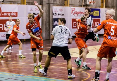 Kristoffer Henriksen. Oi...hva fyk forbi her?