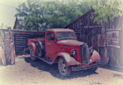 Red Truck 0387.jpg