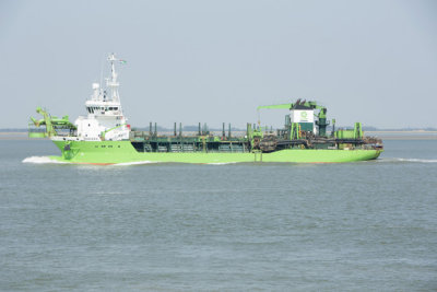 Trailing Suction Hopper Dredger