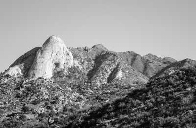 Sugar Loaf mountain from Aquirre Springs in Organ Mountains