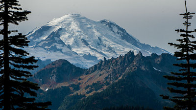 Mt Rainier East face; from Chinook Pass area