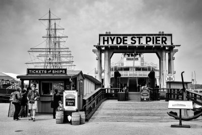 Hyde St. Pier