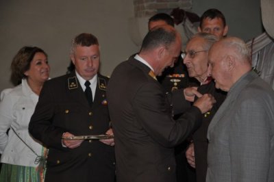 FLI_9407.jpg