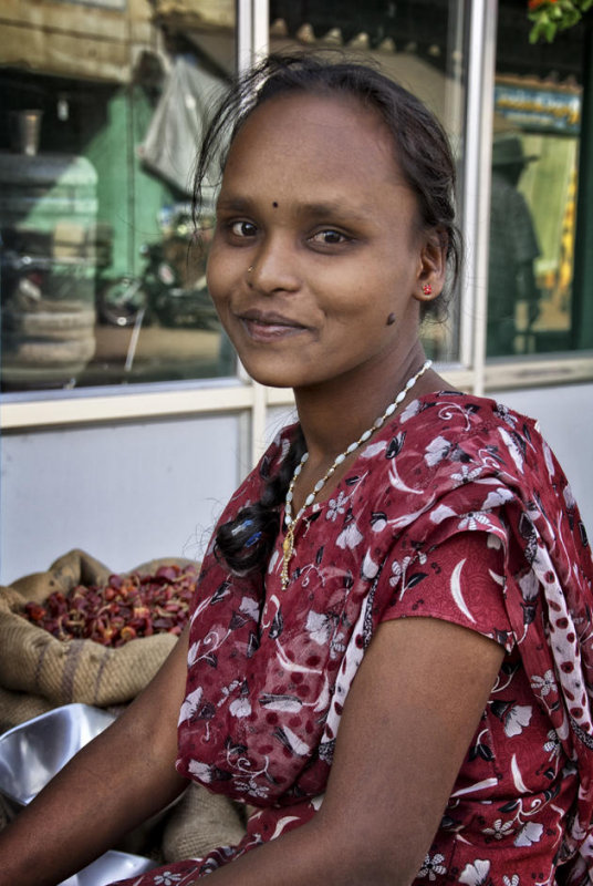 LA RUE  KARAIKUDI