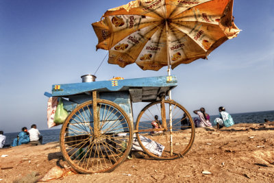 PONDICHERY SUR LE FRONT DE MER