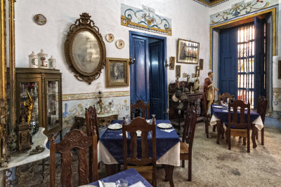 AMBIANCE COLONIALE  TRINIDAD