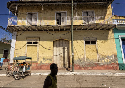 TRINIDAD, LA RUE
