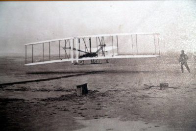 The moment - 17 Dec 1903