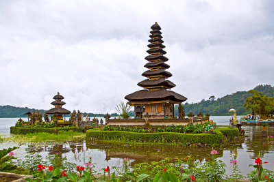 Pura Ulun-Danu Temple on the lake Bratan - Bali