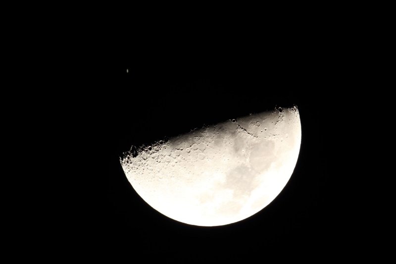 Saturn approaching the Moon