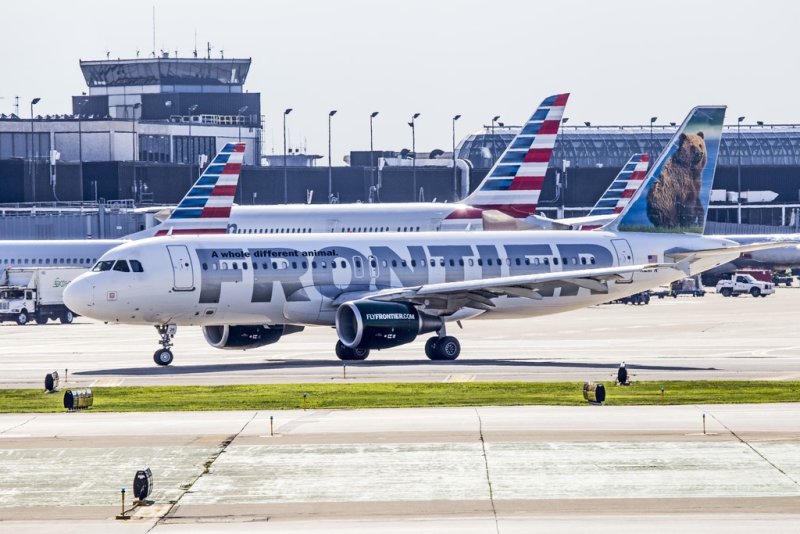 Airbus_A320-214_4688_N211FR_2011_FFT_KORD_002_.jpg