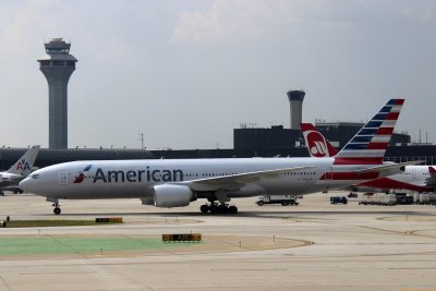 B777-200