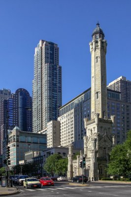  Magnificent-mile Water-tower 