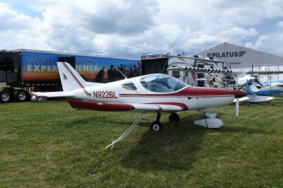 BRM-Aero_Bristell-S-LSA_009-2011_N922BL_2011
