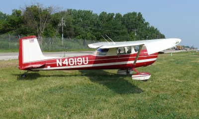 Cessna_C150E_61419_N4019U_1965