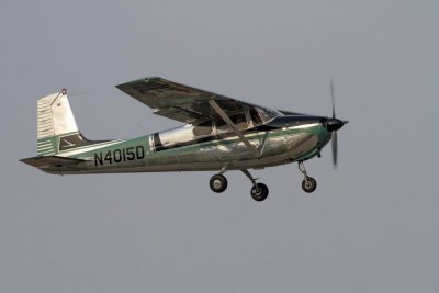 Cessna_C182A_34715_N4015D_1957