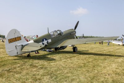 Curtiss_P40N_42-105861_N49FG_1943