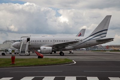 Airbus A318