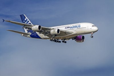 A380-841_001_FWWOW_TLS059_TrentXWB.jpg