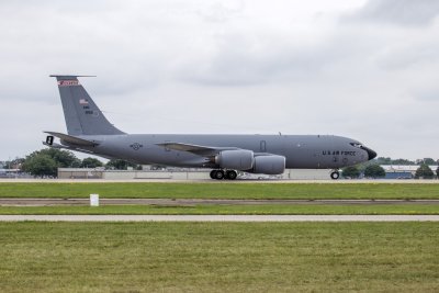 Boeing_KC-135R_59-1516_128ARW_USAF-ANG_KOSH-2016_005_.jpg
