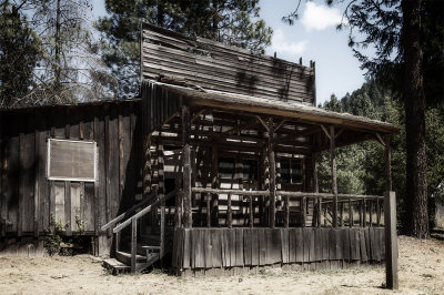 Golden - Ghost Town