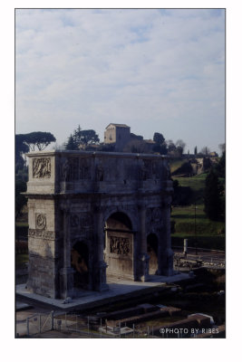 L' Arco di Costantino dal Colosseo