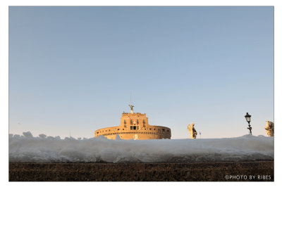 Castel Sant'Angelo dopo la nevicata del tre